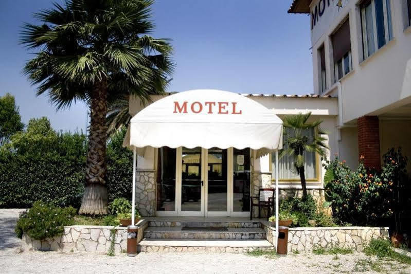 Hotel Salaria Rom Exterior foto